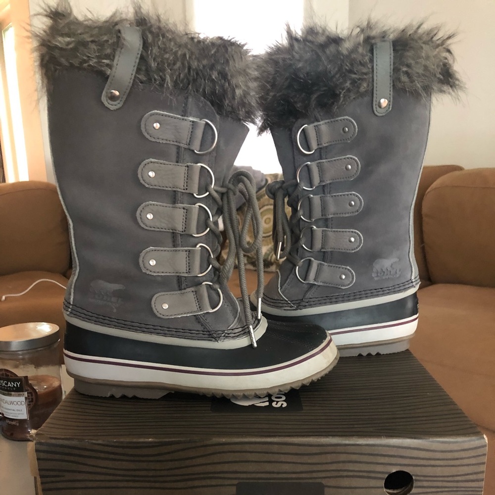 Sorel Joan of Arctic Waterproof Boots Sz 8